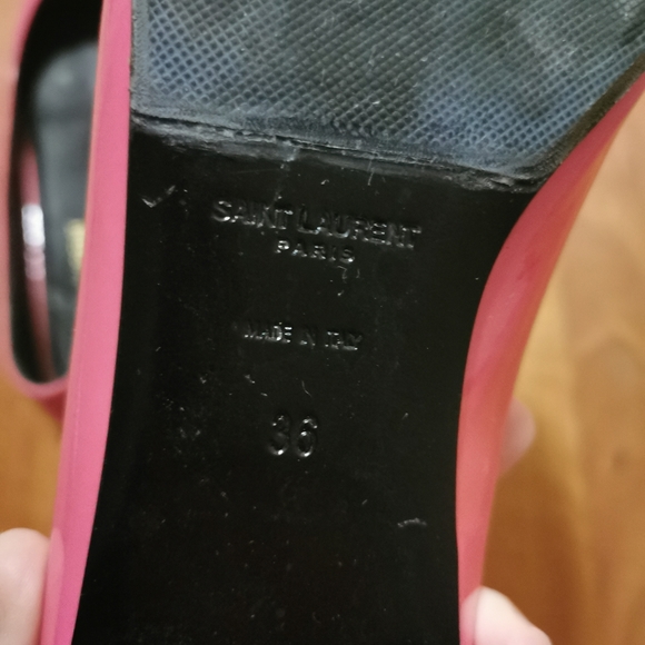Yves Saint Laurent pink flat shoes - Picture 4 of 6